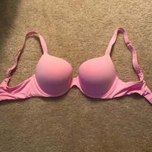 Victoria’s Secret push up t-shirt bra